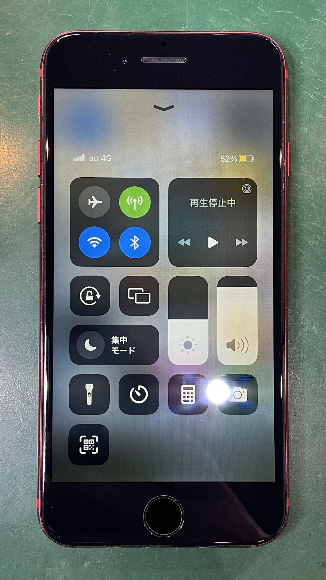 修理完了後のiPhoneSE2