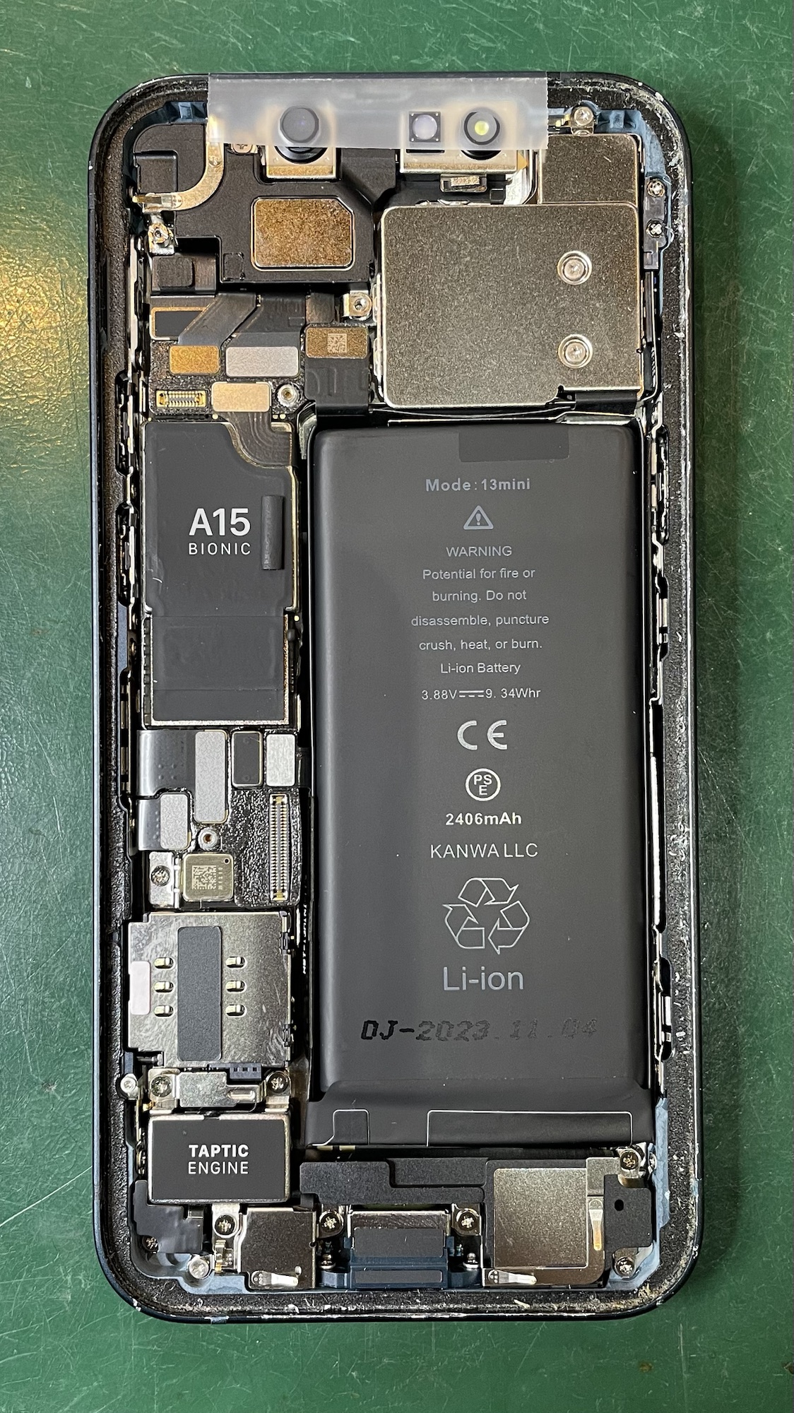 バッテリー交換後のiPhone13mini